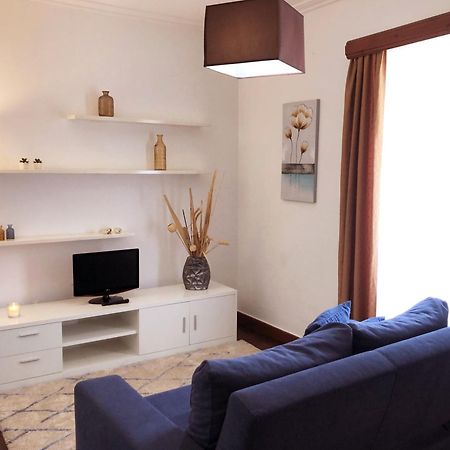 Pdl Central Apartments - Three Ponta Delgada  Bagian luar foto