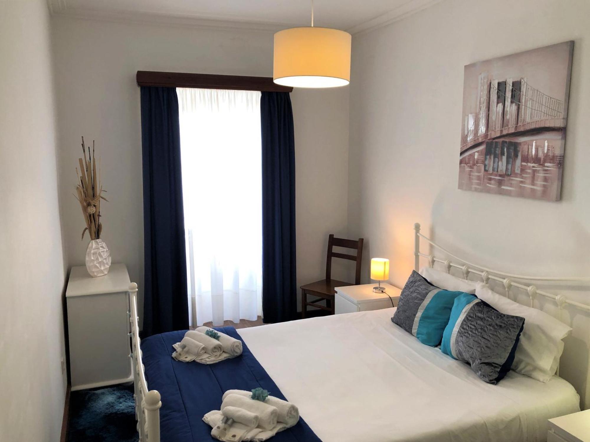 Pdl Central Apartments - Three Ponta Delgada  Bagian luar foto